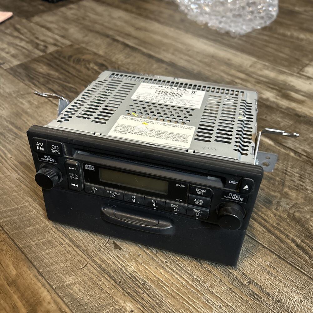 2006 2007 2008 Honda Pilot LX 4WD CD Player Radio Receiver 4XV2 OEM